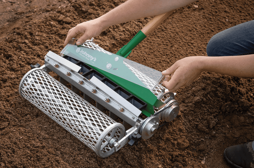 Hopper Cover | Six-Row Seeder